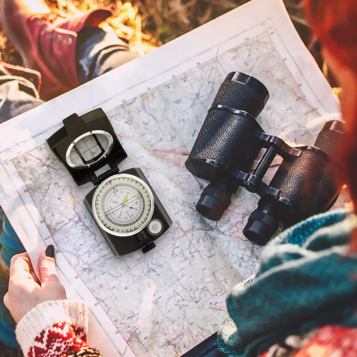 INMAKER Compass, Compass Hiking with Survival Whistle, Luminous Compass Gift for Kids, Apply to Outdoor Survival, Camping and Navigation