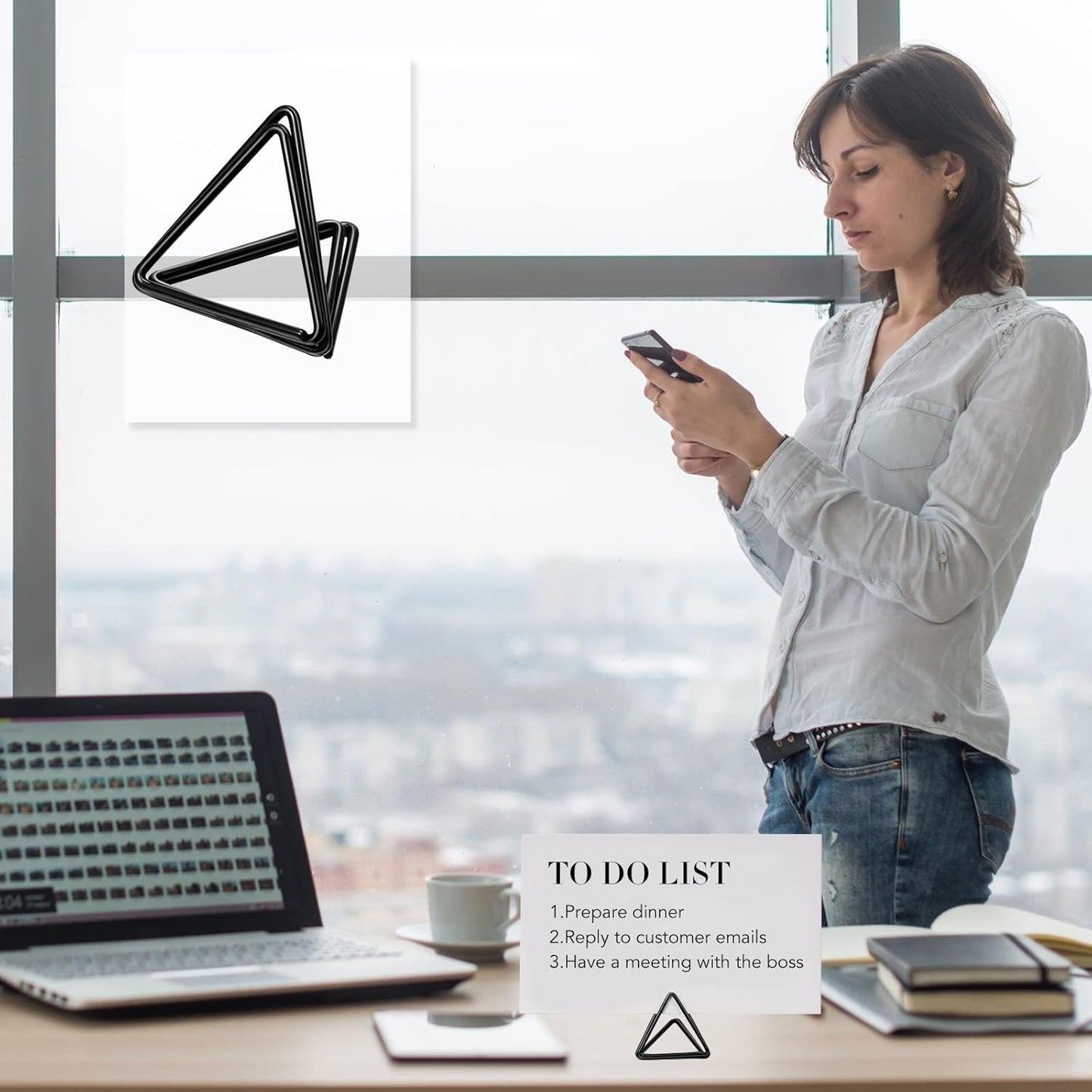 Epakh 100 Pcs Place Card Holder for Table Card Holders for Wedding Triangle Shape Table Number Picture Clips Stand for Centerpiece Anniversary Party(Black)