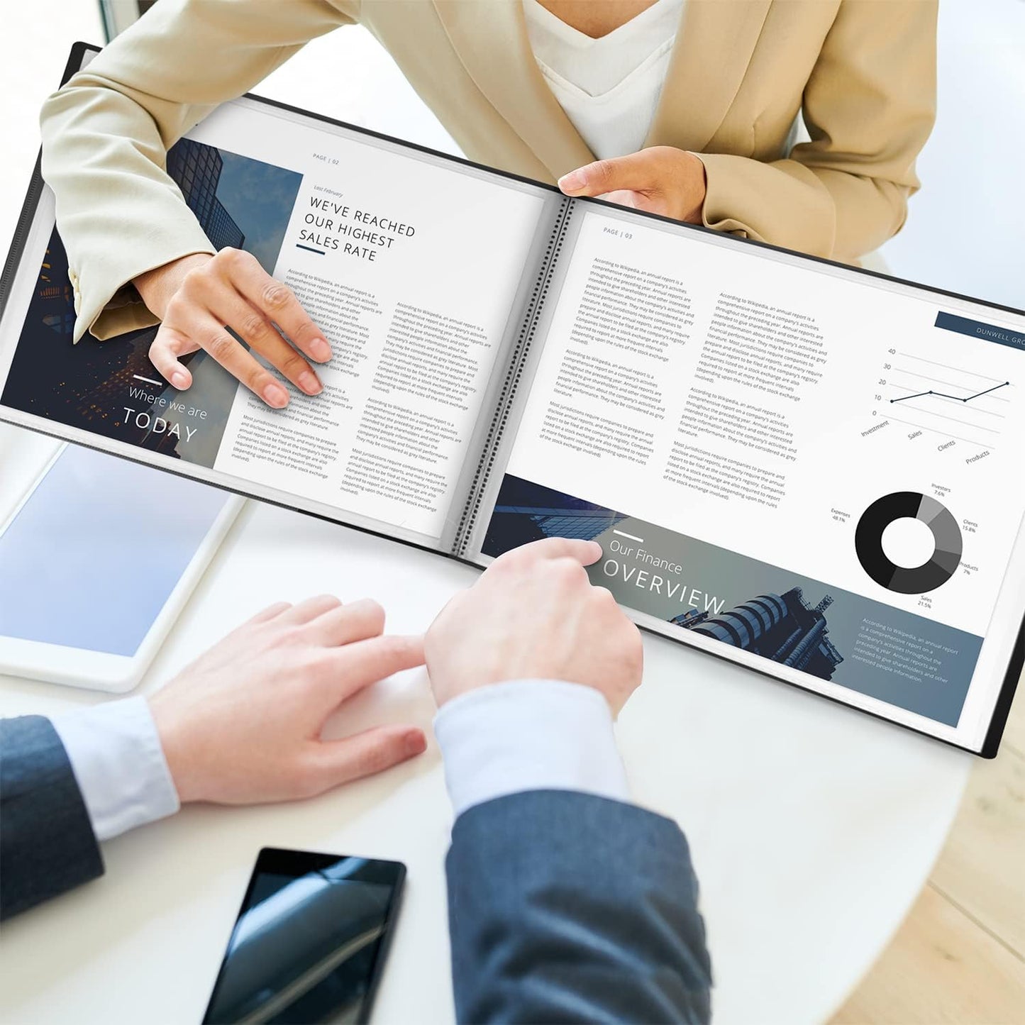 Dunwell Landscape 9x12 Presentation Book, (Black, Horizontal), 24-Pocket Binder with Plastic Sleeves, Displays 48 Pages 9 x 12 or A4 Certificates, Keepsakes, Kids Art, Acid-Free Poly Portfolio Binder