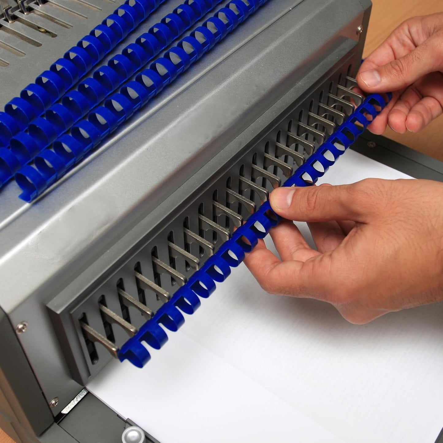 PATIKIL 32mm (1-1/4") Plastic Binding Combs, 50 Pcs 21 Rings Comb Binding Spines 265 Sheet Capacity Letter Size for Binding Paper Sheets Notebook Calendar Picture Album, Blue