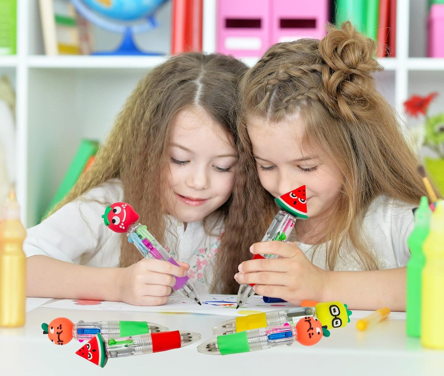 12Pcs Fruit Multicolor Pen in One 4-in-1 Cute Bulk Mini Pens Fun Assorted Ink Kawaii Ballpoint Pens for Kids Birthday Gift Student Present School Supplies Party favors