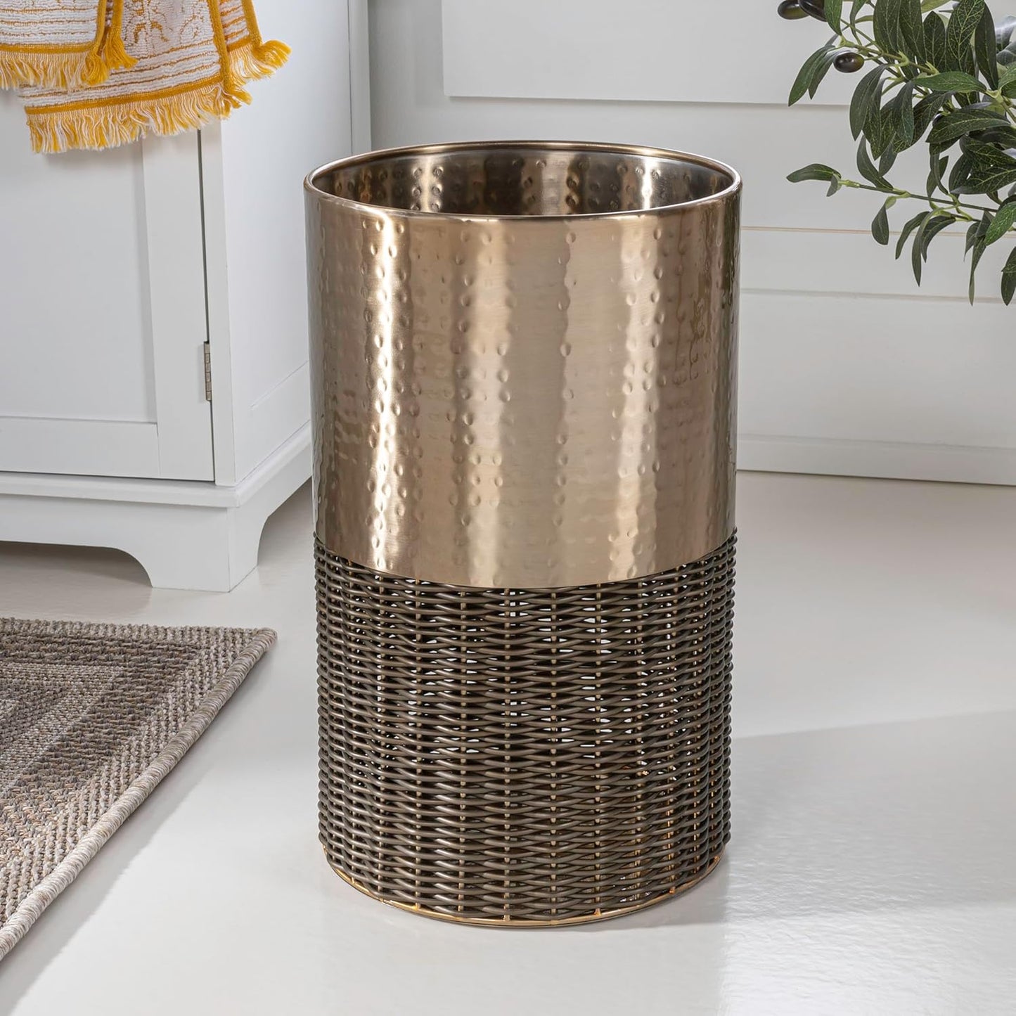 happimess HPM1102A Asher Modern 4.13-Gallon 2-Tone Faux Wicker/Metal Cylinder Waste Basket, Bronze/Coffee for Home, Bathroom, Living Room, Office, Bedroom, Kitchen